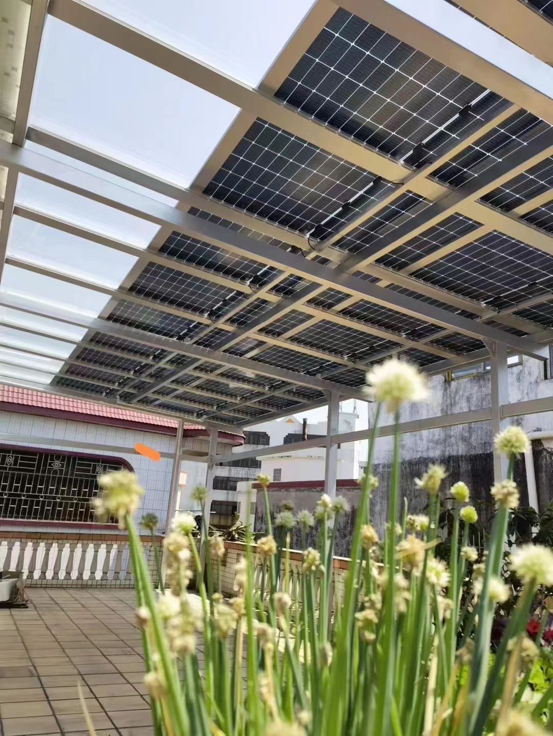 樟树别墅家用屋顶太阳能发电系统安装